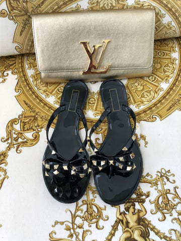 Pearl Studded Flat Sandals - Black