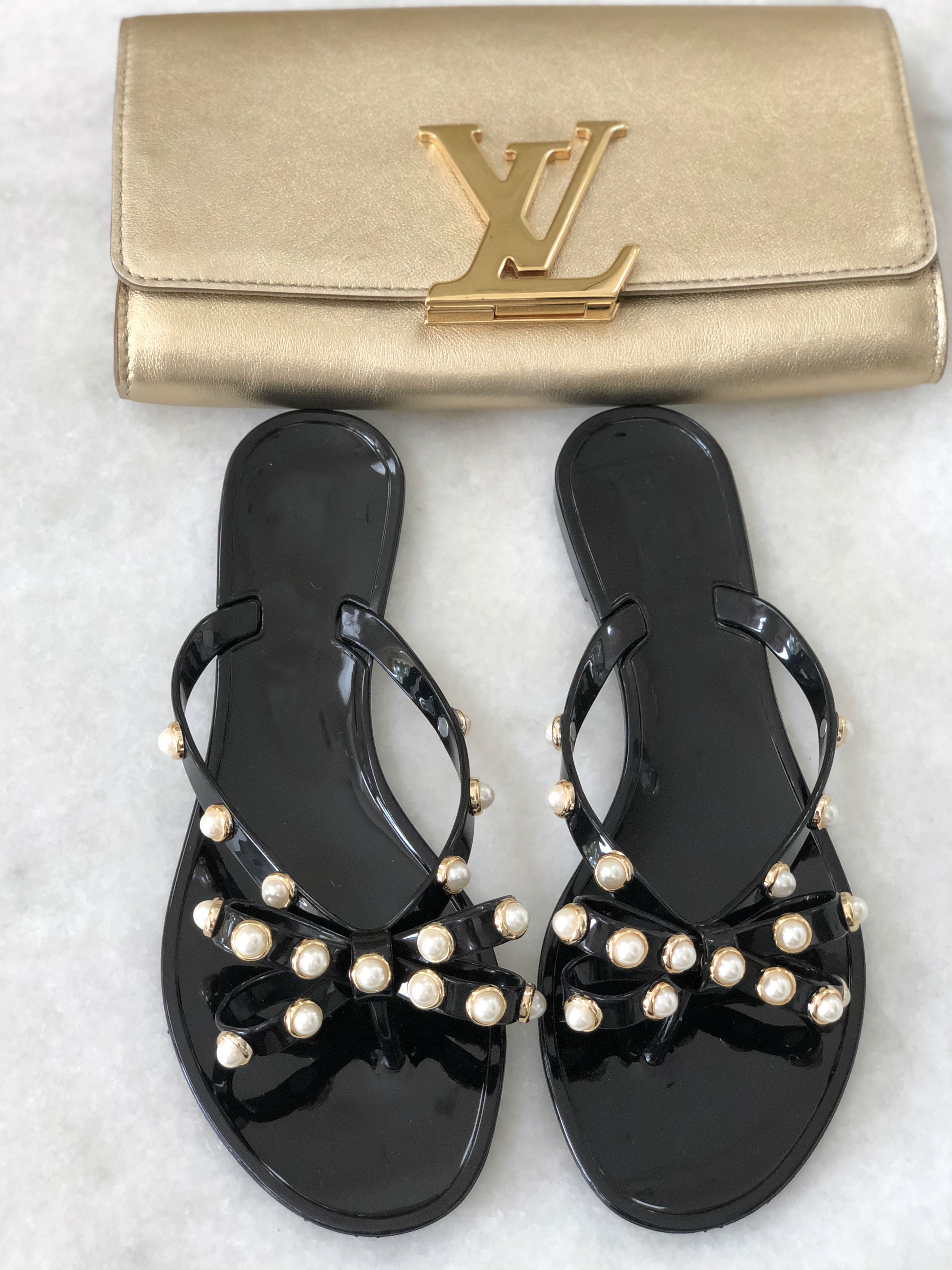 Pearl Studded Flat Sandals - Black - Semai House Of fashion