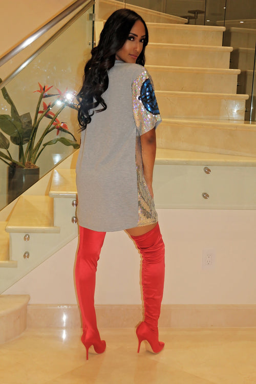 Being In Power Sequin T Dress - Sliver - Semai House Of fashion