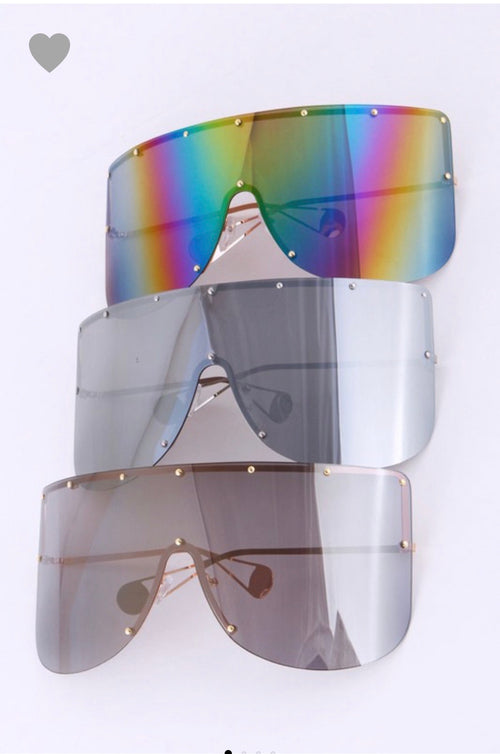 OVERSIZED ICONIC SUNGLASSES- COLORFUL